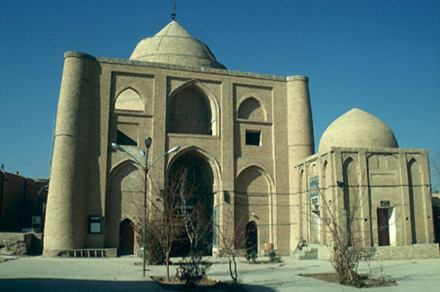 Imamzade Ja'far and Muhammed; Damghan. Photo: Talinn Grigor. Courtesy: Aga Khan Visual Archive, MIT.